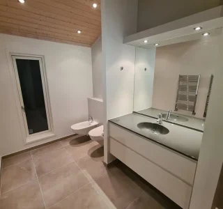 20231129_010201-scaled